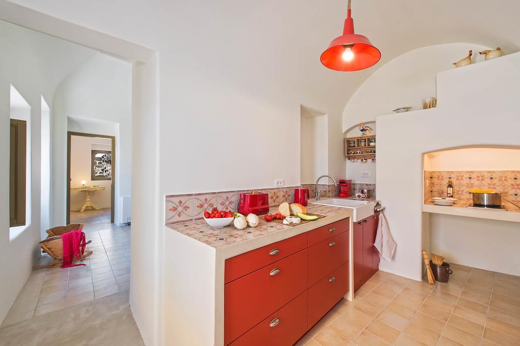 Mantilida Villa Emporio  Экстерьер фото